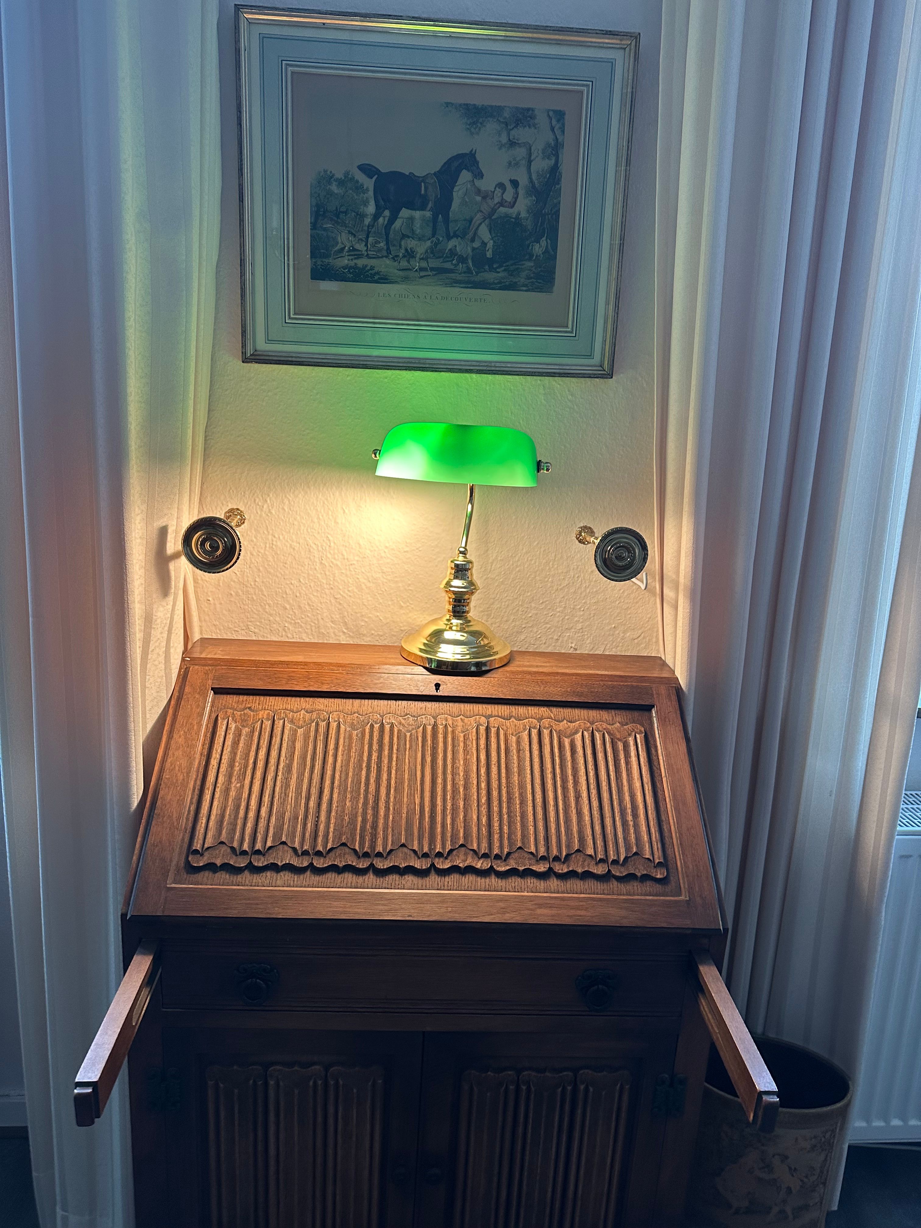 Generously Designed Apartment With Balcony In A Listed Building, Stylishly Furnished In Antique Styl - 38