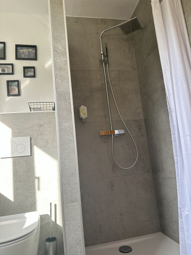 9064a6640abee309a0e2682ec26ec39e.jpeg