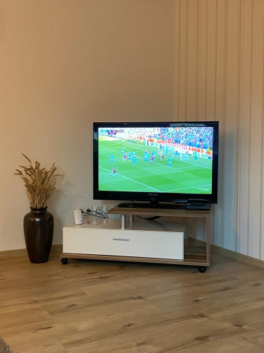 Fully Furnished 3-Room Apartment with Large Garden & Open Views – Quiet Location near Greifswald