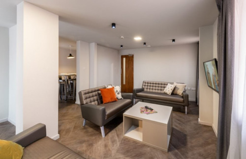 Myrtle Street  - Gallery -  2