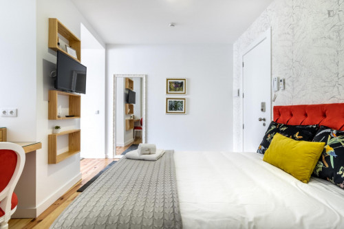 Beautiful and sunny studio in the downtown of Coimbra