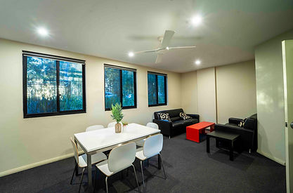 Single Bedroom In A Five Bedroom Shared Apartment - Dayman Apartments - Gallery - 4
