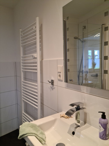 ee2815c2ab3069bed6b1af925d72ea20.jpeg