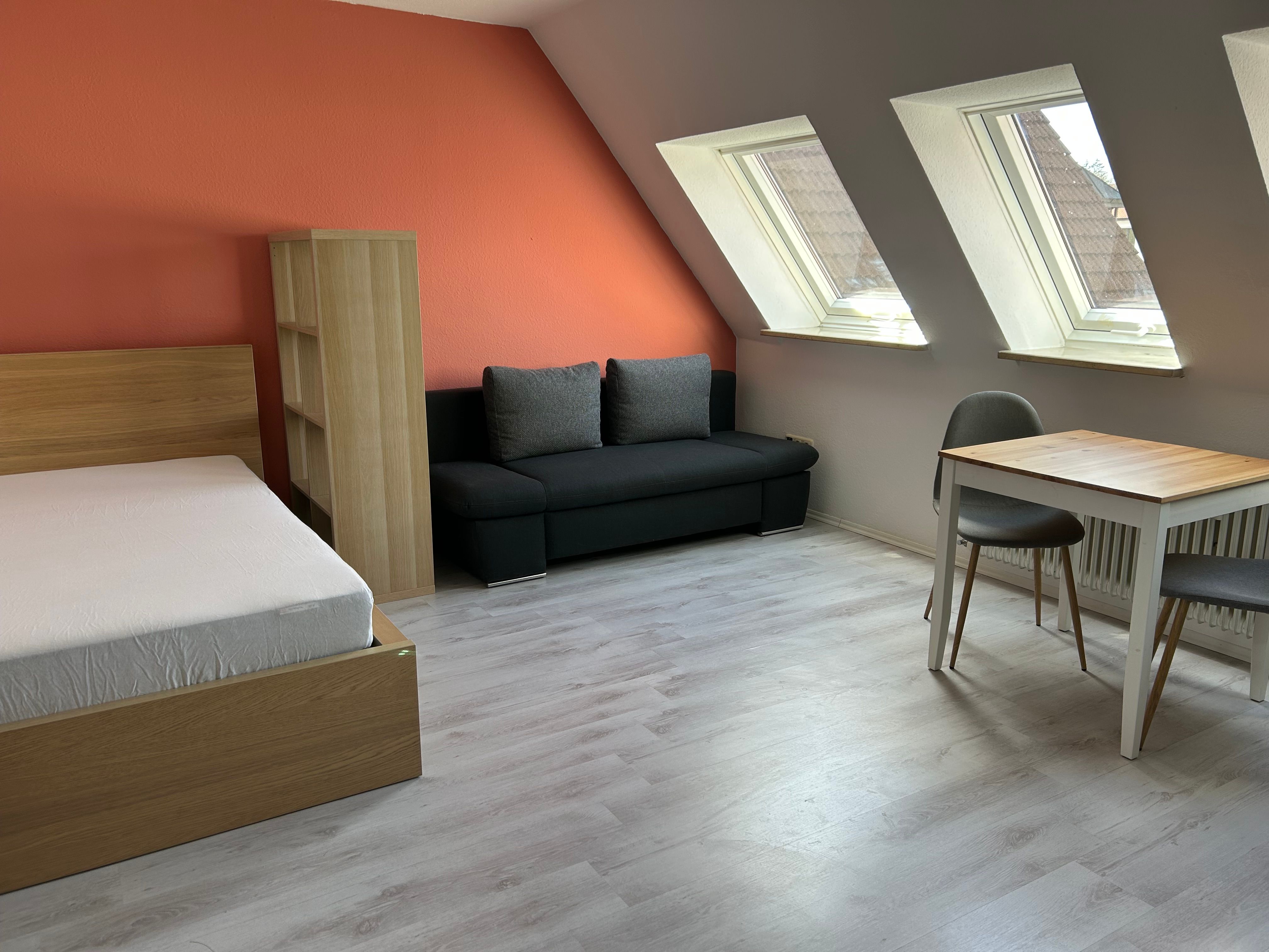 Cozy 1-Room Apartment Near Schweinfurt | Free Parking - 15