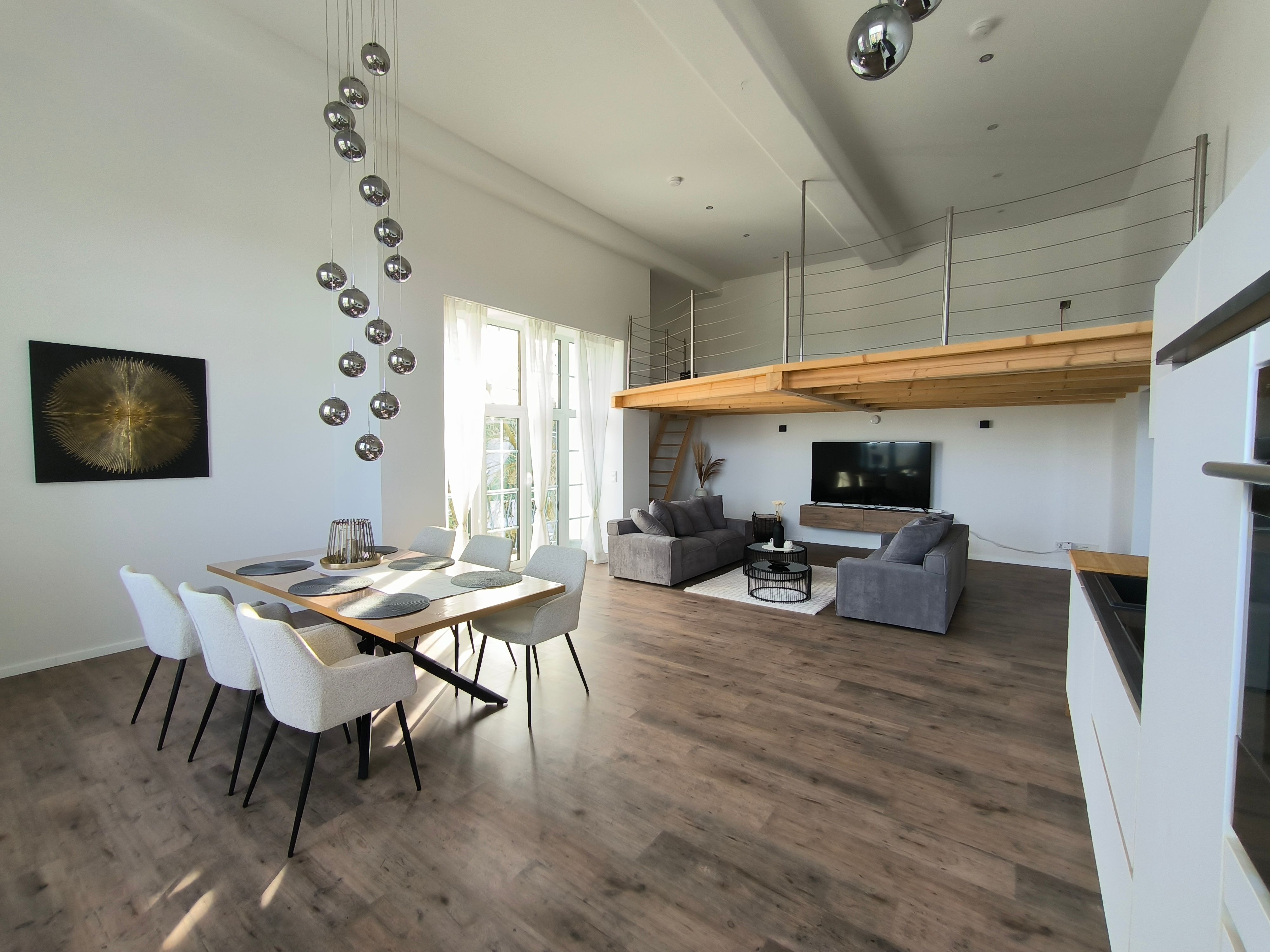 Luxuriöses Modernes Loft Mit 3 Schlafzimmern - 24