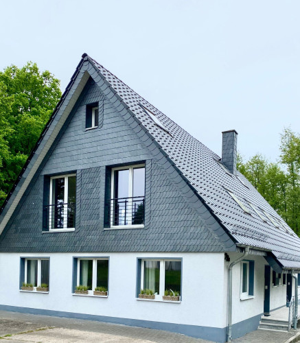 Cozy flat in excellent location, Spenge