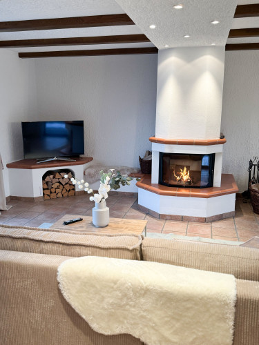 Eifelstube | 130qm large Apartment in Monschau with terrace and table football