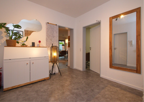 85sqm Full service apartement calm but central near clinic and spa 1-6 pax