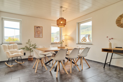 Charming and beautiful home on the Moselle with garden, sleeps up to 8 people, Zeltingen-Rachtig