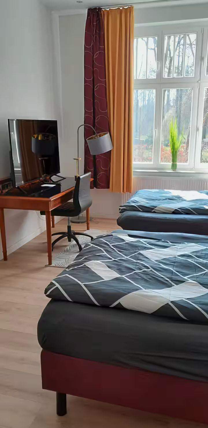 Wonderful And Perfect Apartment In Arnsdorf - 8