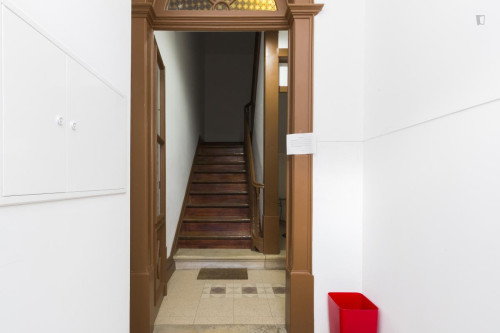 Welcoming studio in the heart of Coimbra - Gallery - 6