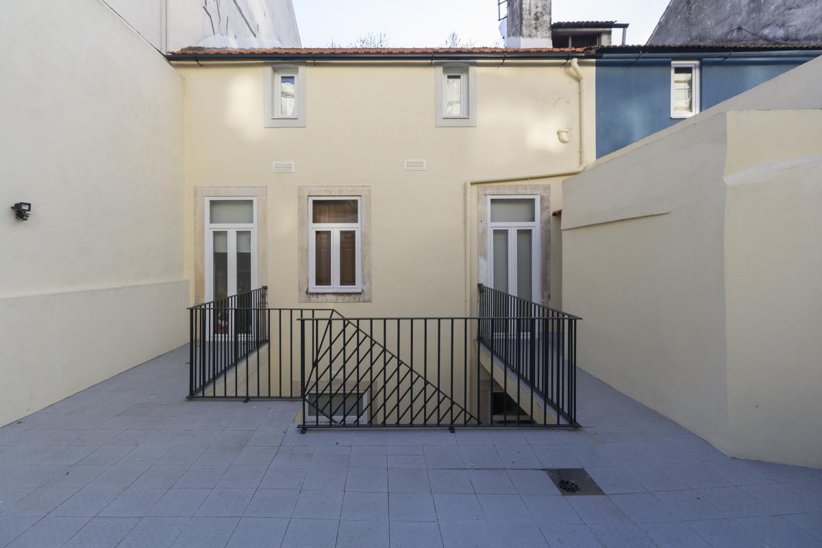 Welcoming Studio In The Heart Of Coimbra - 2