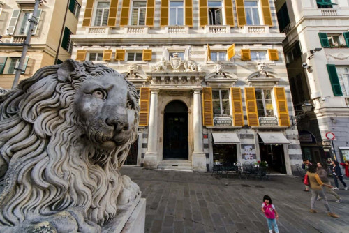 Spazioso appartamento in posizione ideale nel centro di Genova - Gallery - 4