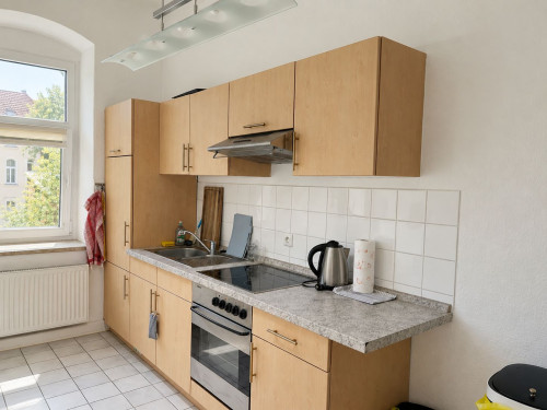 Stylish 2-room apartment with high-end interior & fitted kitchen in Hechtviertel - Gallery - 3