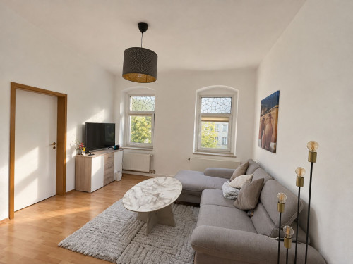 Stylish 2-room apartment with high-end interior & fitted kitchen in Hechtviertel - Gallery - 5