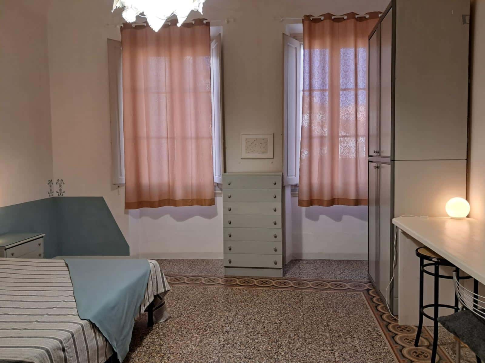 Room In Via Faenza, Firenze For 120 M² With 1 Bedroom - 1