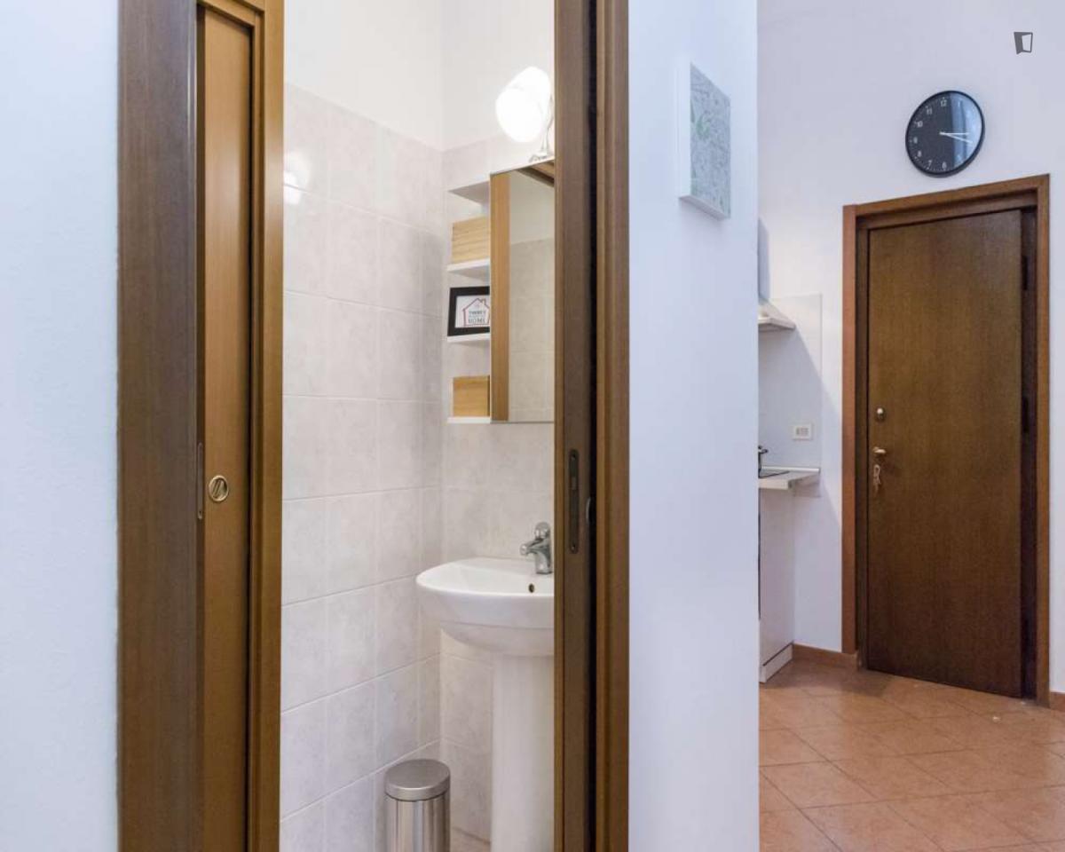 Welcoming 1-Bedroom Flat Near Parco Vittorio Formentano - 3
