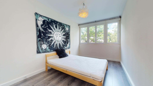 Room in Résidence du Bois Saint Louis, Orvault for 71 m² with 2 bedrooms