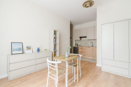 Studio apartment with a large mezzanine, 107 Pomorska Street - Gallery - 7