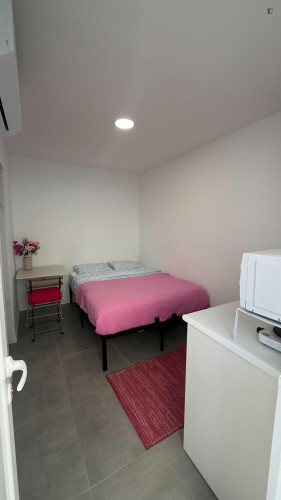 Nice studio in Almada area