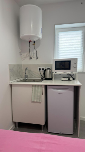 Nice studio in Almada area - Gallery - 3