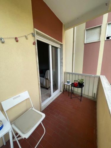 Comfy Double Bedroom close to Odivelas Metro - Gallery - 7