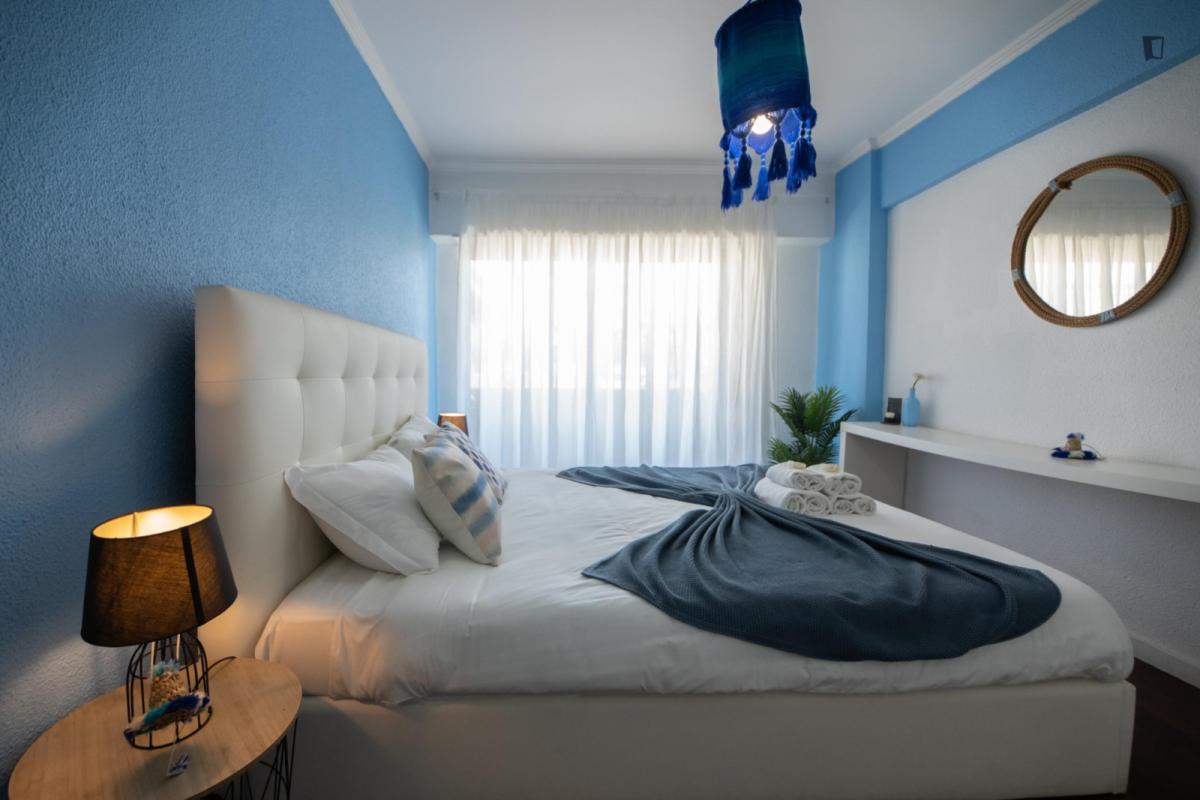 Beautiful Apartment Near The Beach In Costa Da Caparica - 11