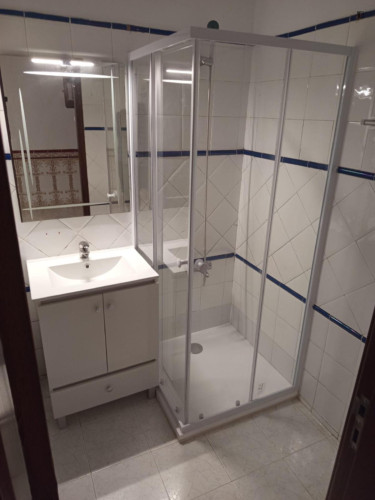Prime Double Bedroom close to Alhandra Train Station - Gallery - 3
