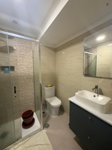 Excitement Double Bedroom close to Póvoa Train Station - Gallery - 4