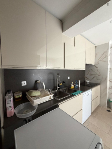 Nice Double Bedroom close to Póvoa Train Station - Gallery - 2