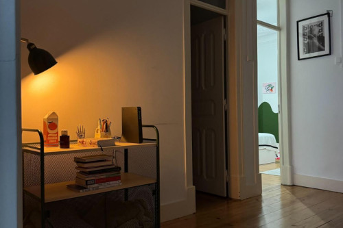 Prime Double Bedroom close to Arroios Metro - Gallery - 3