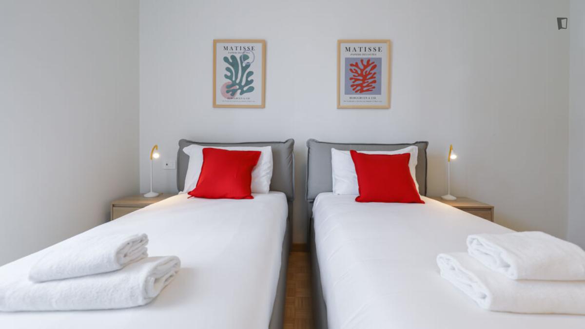 Wonderful 3-Bedroom Apartment Near Università Cattolica Del Sacro Cuore - 20