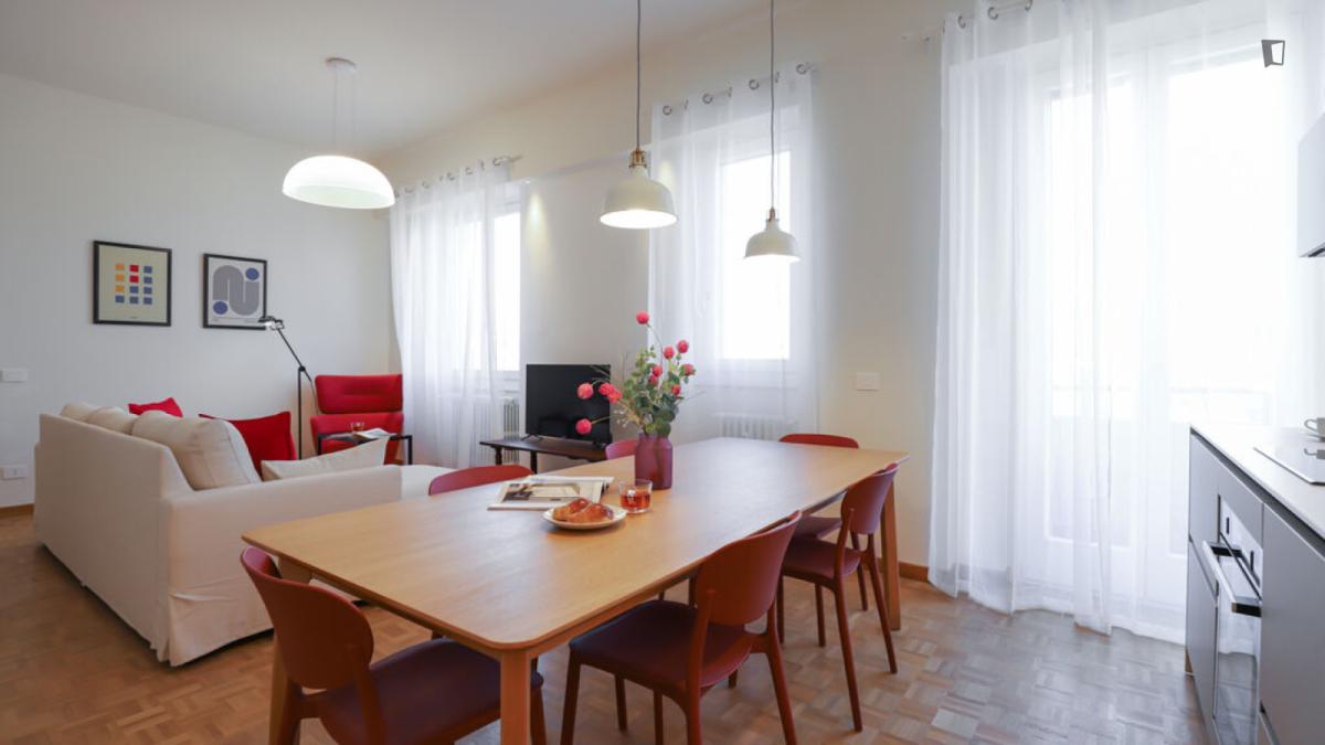 Wonderful 3-Bedroom Apartment Near Università Cattolica Del Sacro Cuore - 46