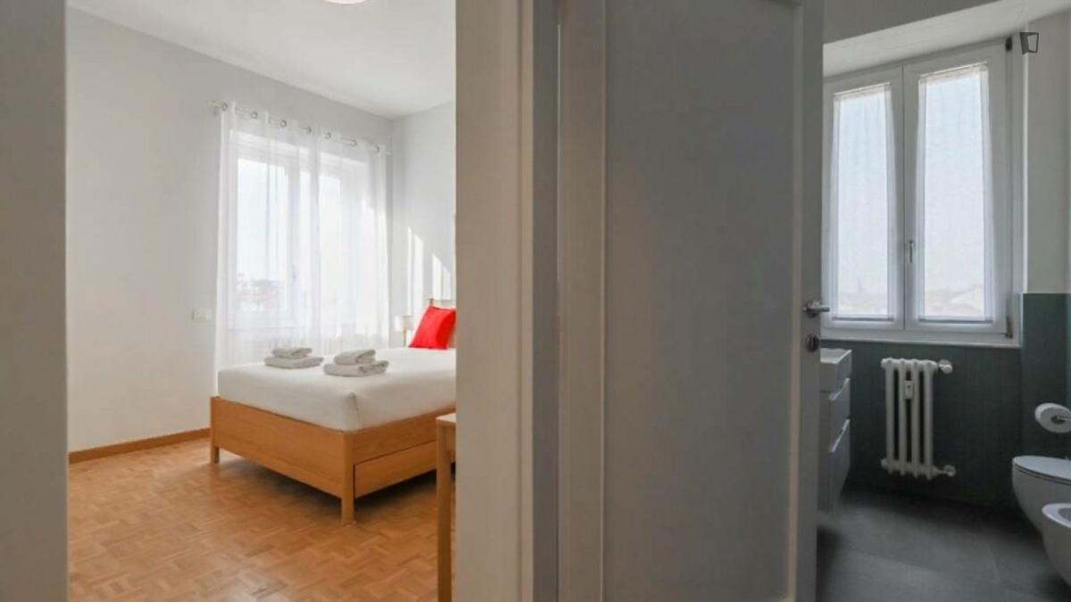 Wonderful 3-Bedroom Apartment Near Università Cattolica Del Sacro Cuore - 59