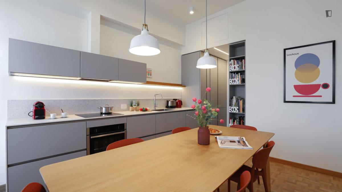 Wonderful 3-Bedroom Apartment Near Università Cattolica Del Sacro Cuore - 50