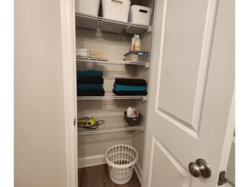 Furnished Private Room & Bathroom - Gallery - 15
