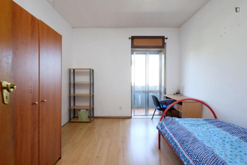 Charming bedroom in Coimbra - Gallery - 20