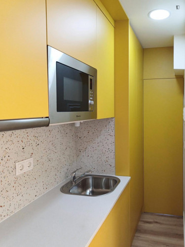 Neat studio near the centre of Coimbra - Gallery - 3