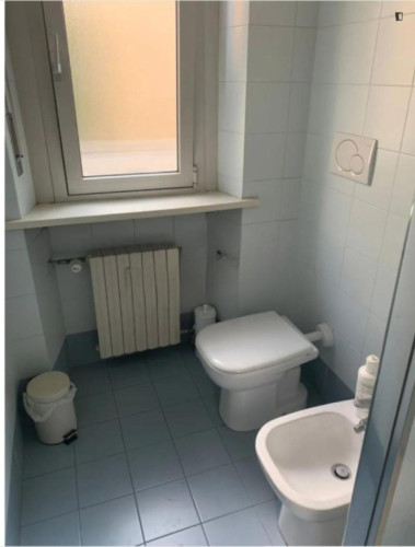 Single Bedroom in Milan San Gottardo Area - Gallery - 6