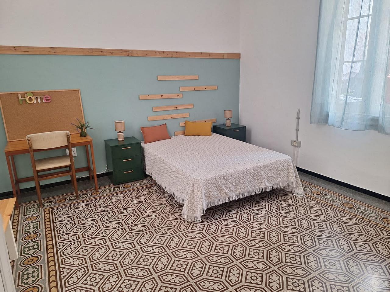 Full Room 6 - 3