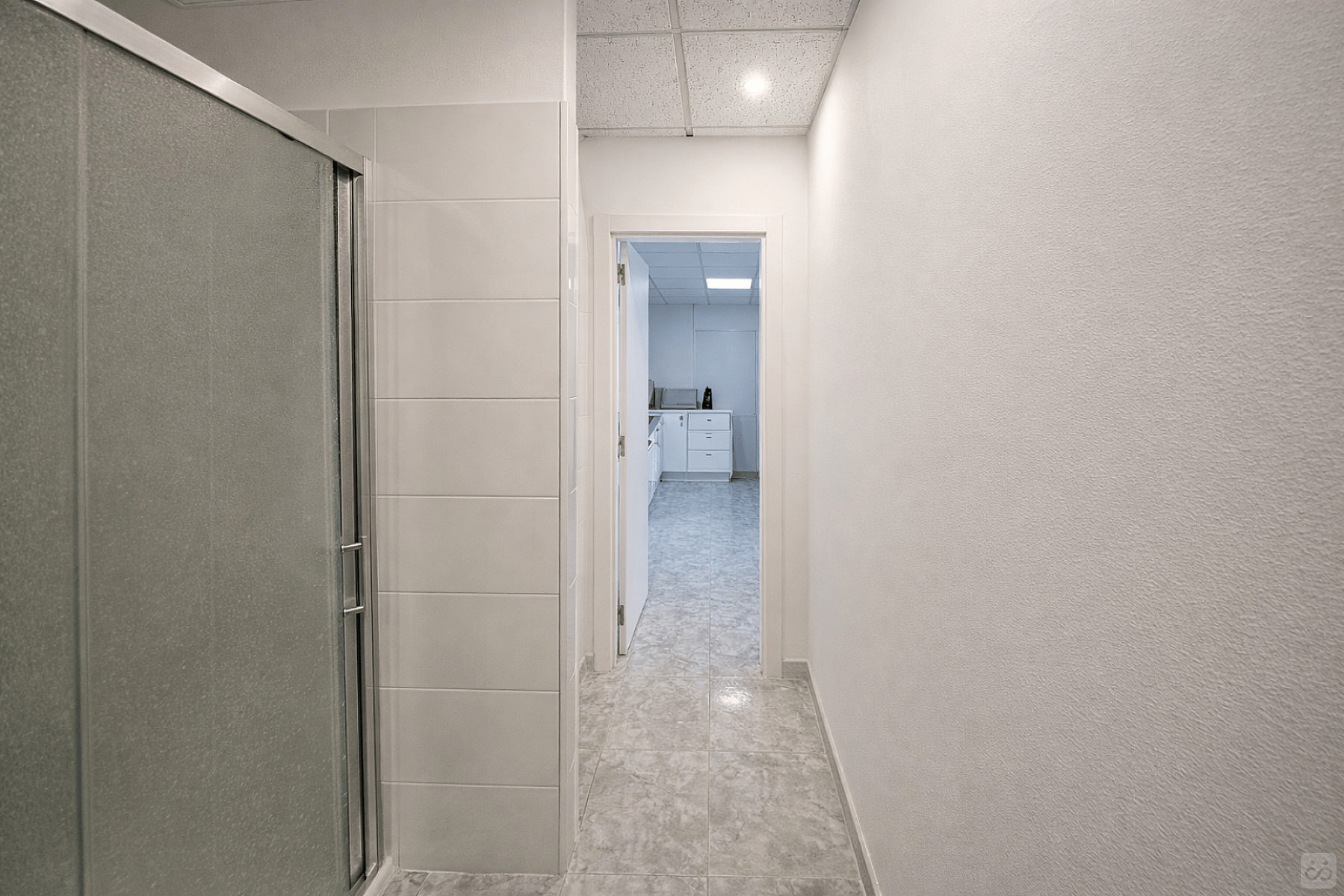 Bed In A 8-Bed Mixed Gender Room - 8
