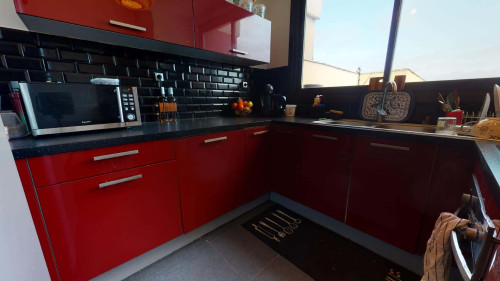 Room in Rue Vincent Van Gogh, Toulouse for 72 m² with 5 bedrooms - Gallery - 5