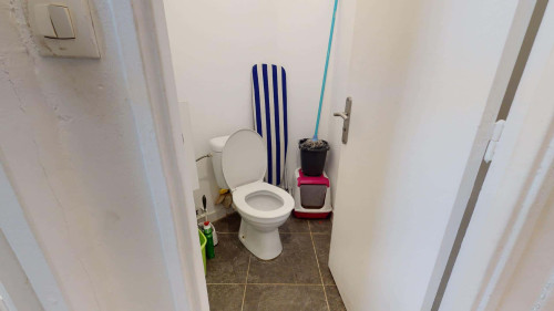 Room in Rue Vincent Van Gogh, Toulouse for 72 m² with 5 bedrooms - Gallery - 15