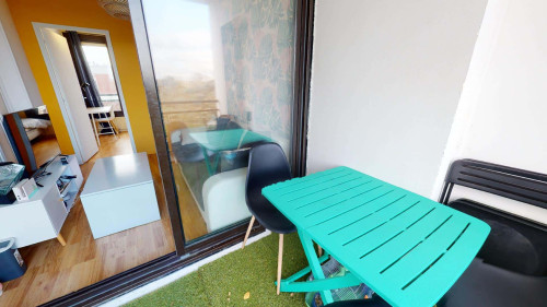 Room in Rue Vincent Van Gogh, Toulouse for 72 m² with 5 bedrooms - Gallery - 13