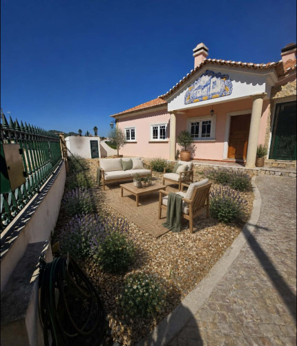 Spacious Apartment in Rua Manuel João Lima Simoes, Quinta do Anjo for 200 m² with 4 bedrooms - Gallery - 10