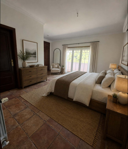 Spacious Apartment in Rua Manuel João Lima Simoes, Quinta do Anjo for 200 m² with 4 bedrooms - Gallery - 2