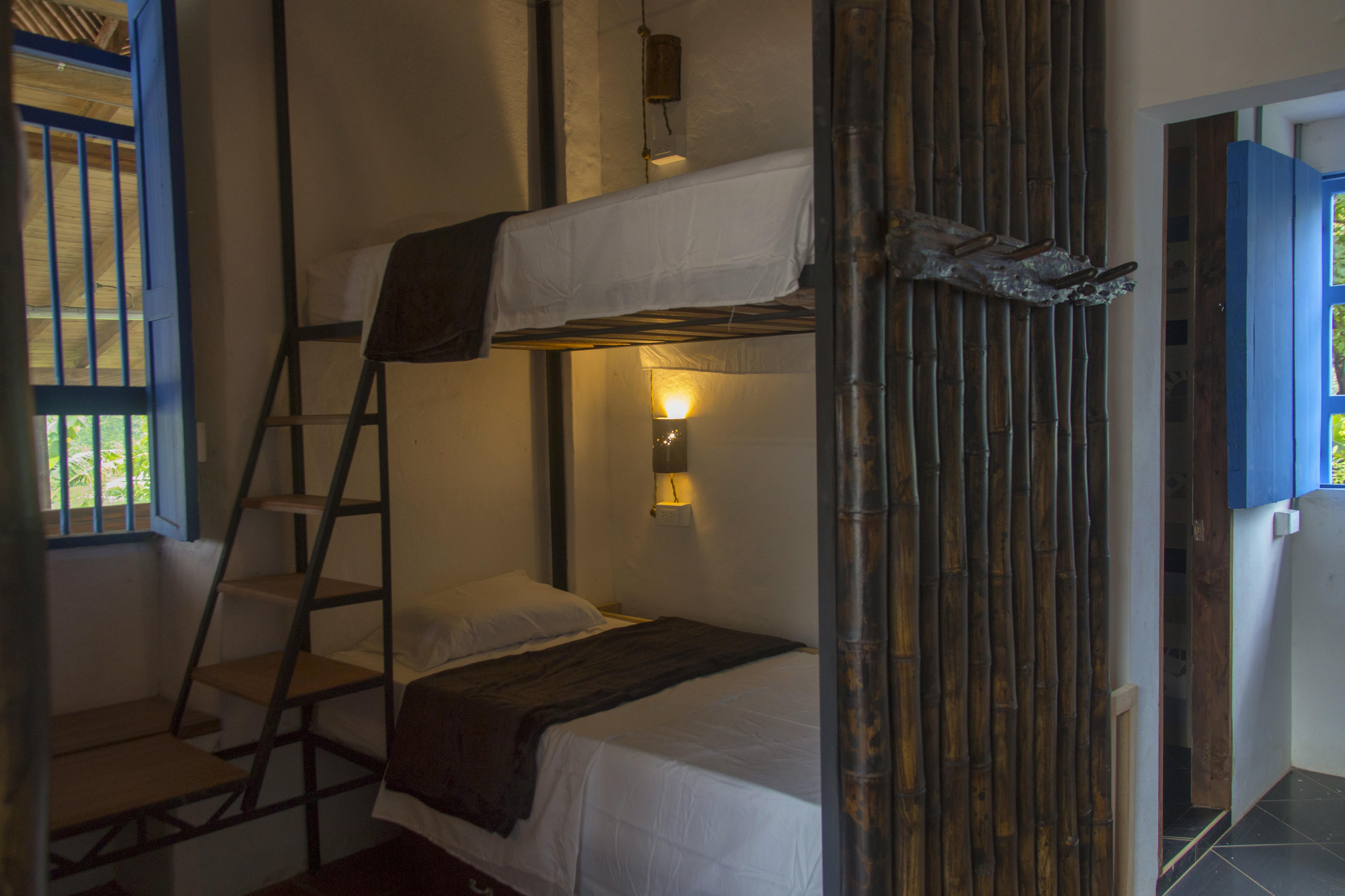  Bed In A 6-Bed Mixed Gender Room  -  Stunning Countryside House w/ Coworking + Yoga Studio  - Gallery -  7