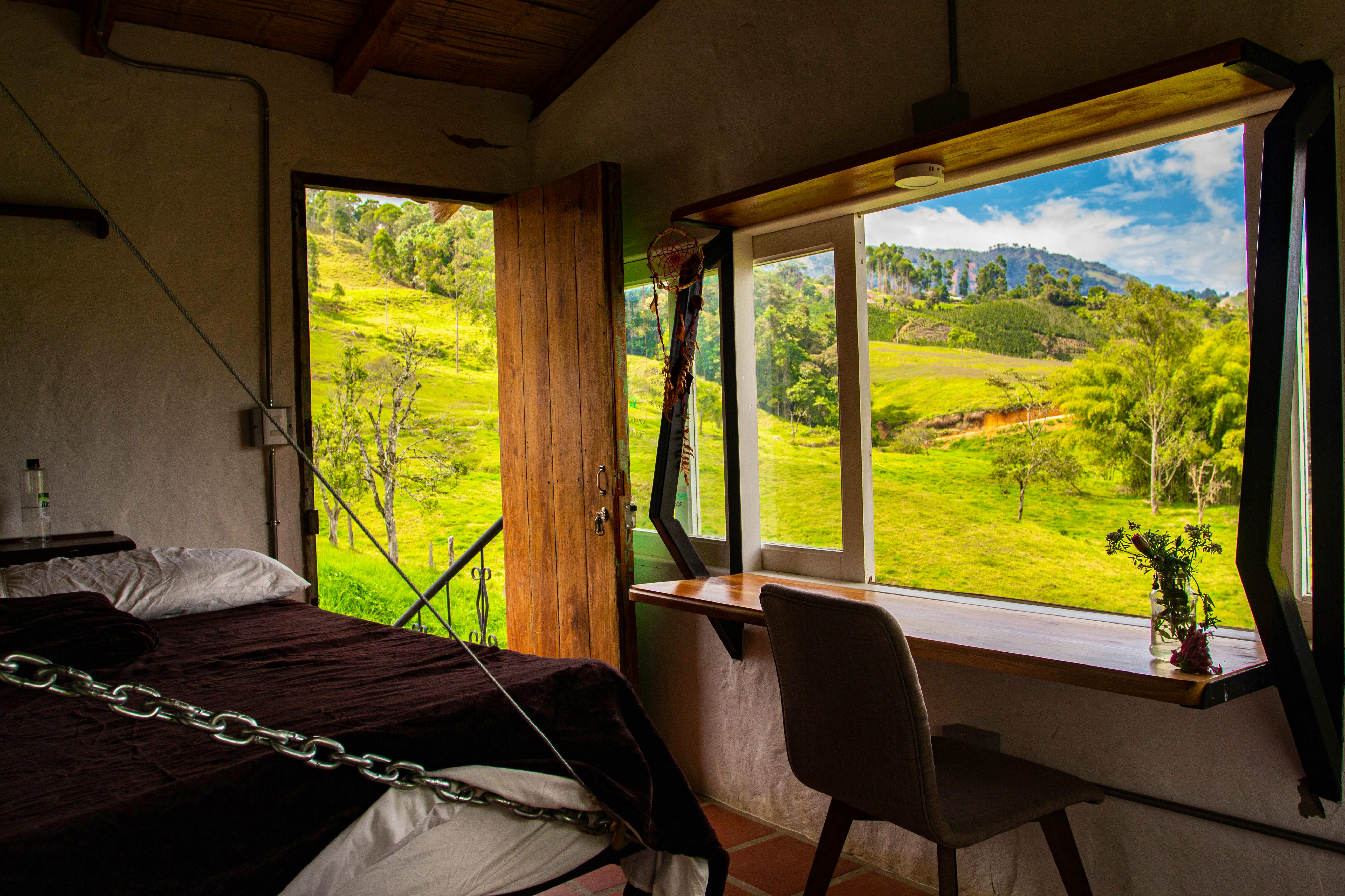 Private Ensuite Studio - Stunning Countryside House w/ Coworking + Yoga Studio - Gallery - 22