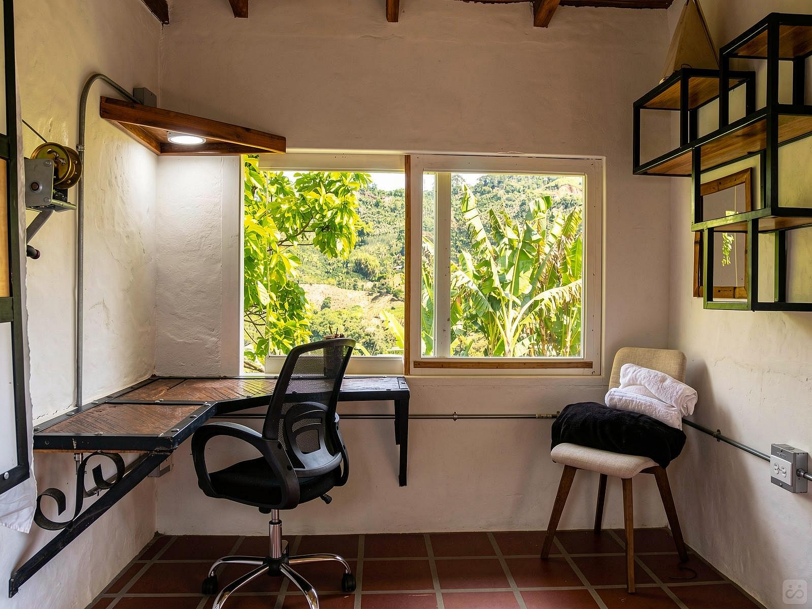  Private Ensuite Studio  -  Stunning Countryside House w/ Coworking + Yoga Studio  - Gallery -  5