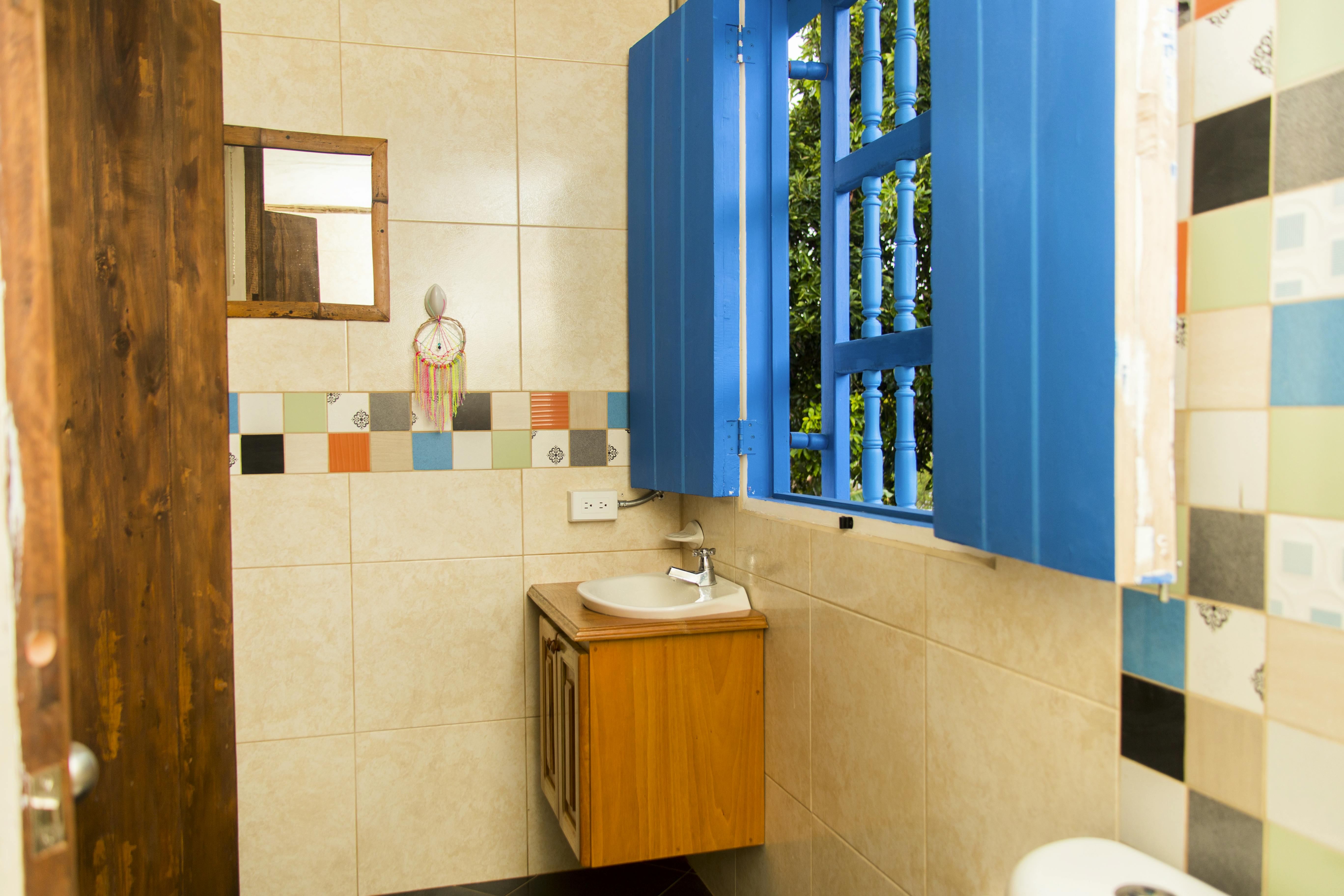  Private Ensuite Room  -  Stunning Countryside House w/ Coworking + Yoga Studio  - Gallery -  5